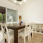 Villa Aethrion *
