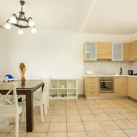 Aethrion Villa *